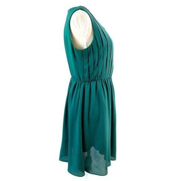 C Luce Emerald Pleated Scoop Neck A Line Dress - Picture 6 of 11